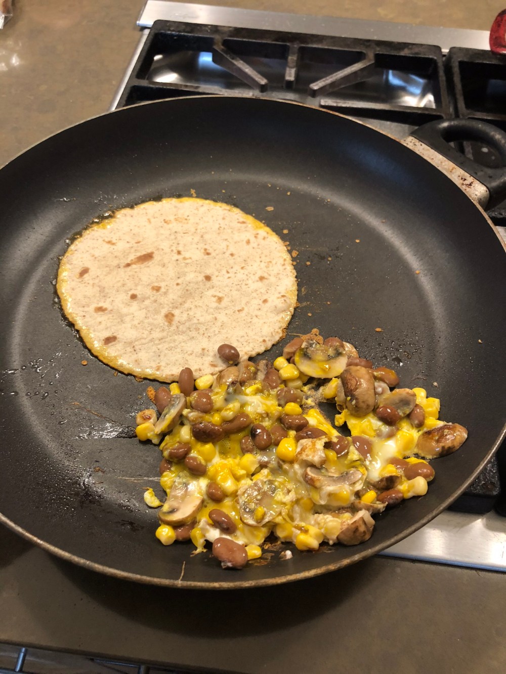 BD57D708-9185-40DE-BAB5-27CB17F1AA22